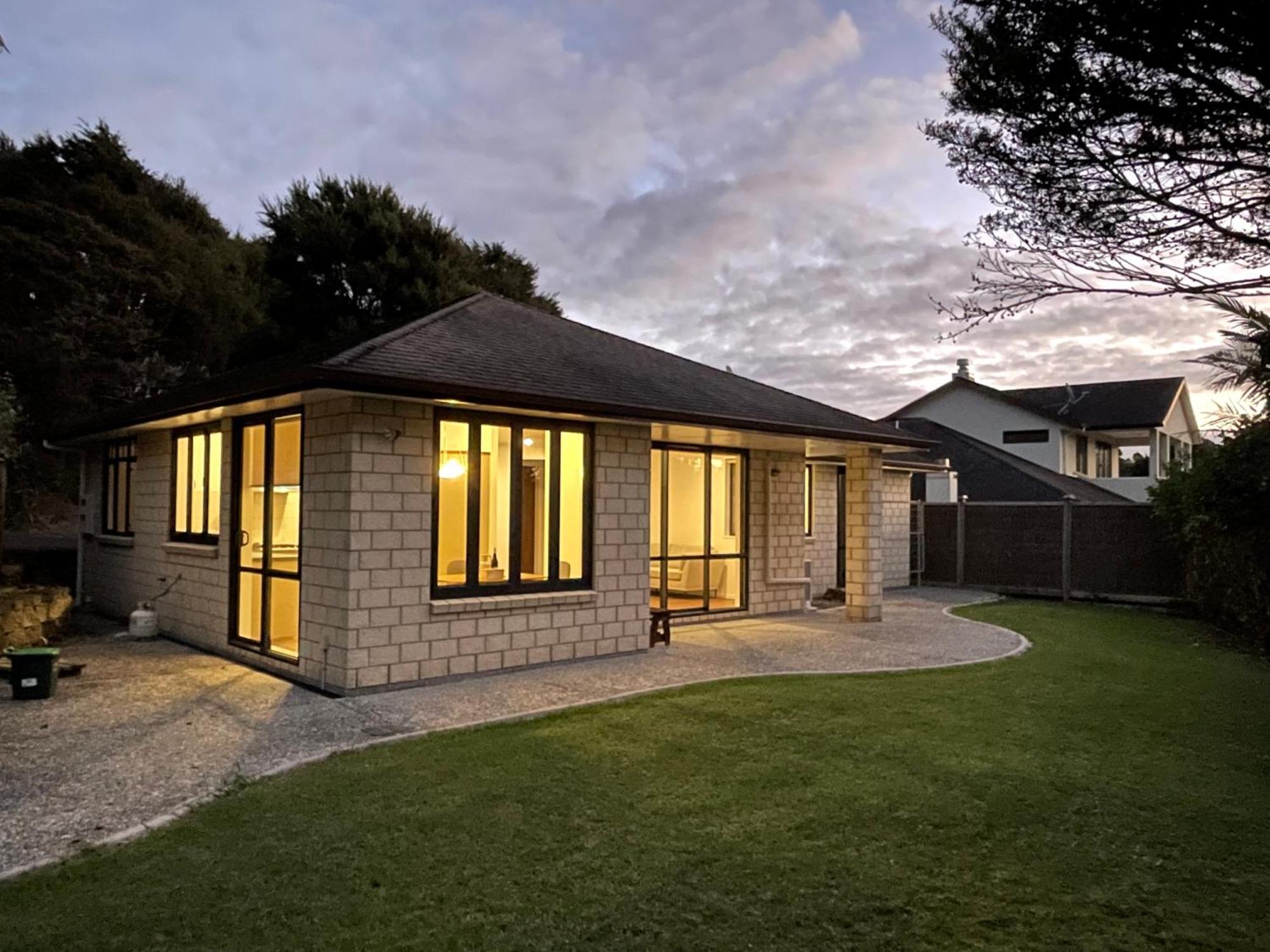 Charming Home Near Nature Auckland Dış mekan fotoğraf